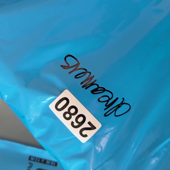 Dreamers Women's Light Blue Oversized Casual Cozy Long Sleeve Shirt Size M/L - Picture 6 of 6